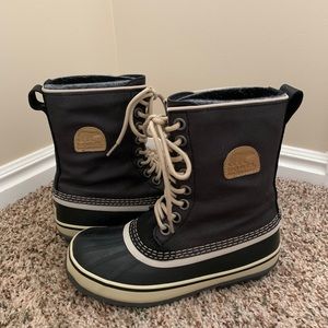 Sorel winter boots (new)